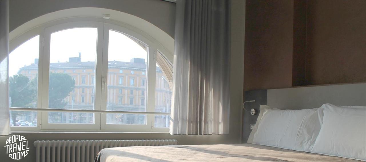 People Travel Rooms Болонья Екстер'єр фото