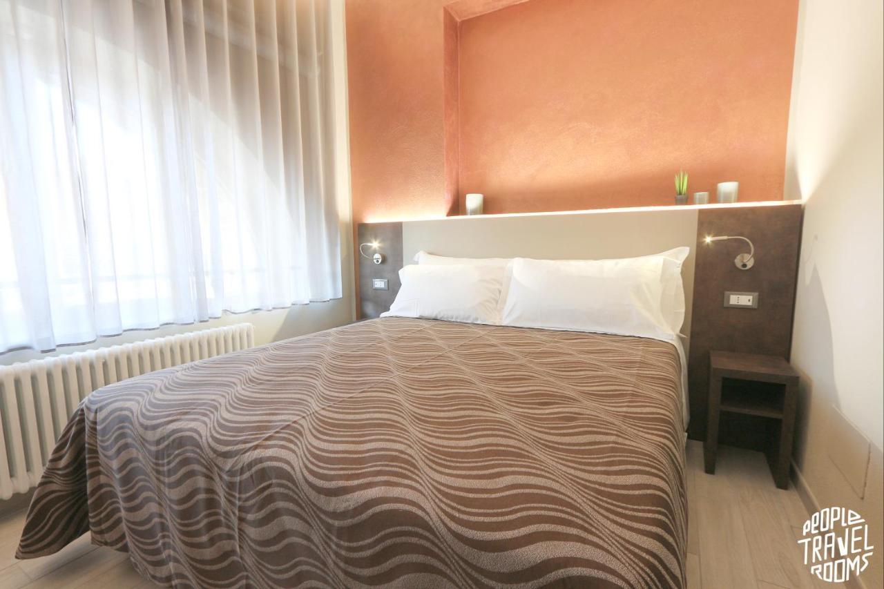 People Travel Rooms Болонья Екстер'єр фото